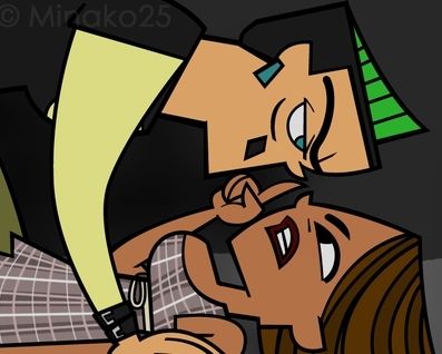 dxc-fanart-tdis-duncan-and-courtney-7180241-397-318.jpg